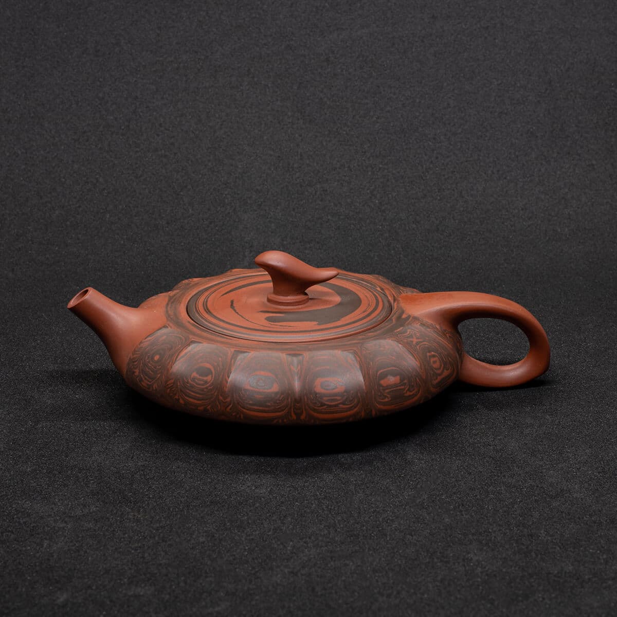 Чайник Сюй Бянь, «Плоский», мастера Цю Юхэ, керамика Чаочжоу