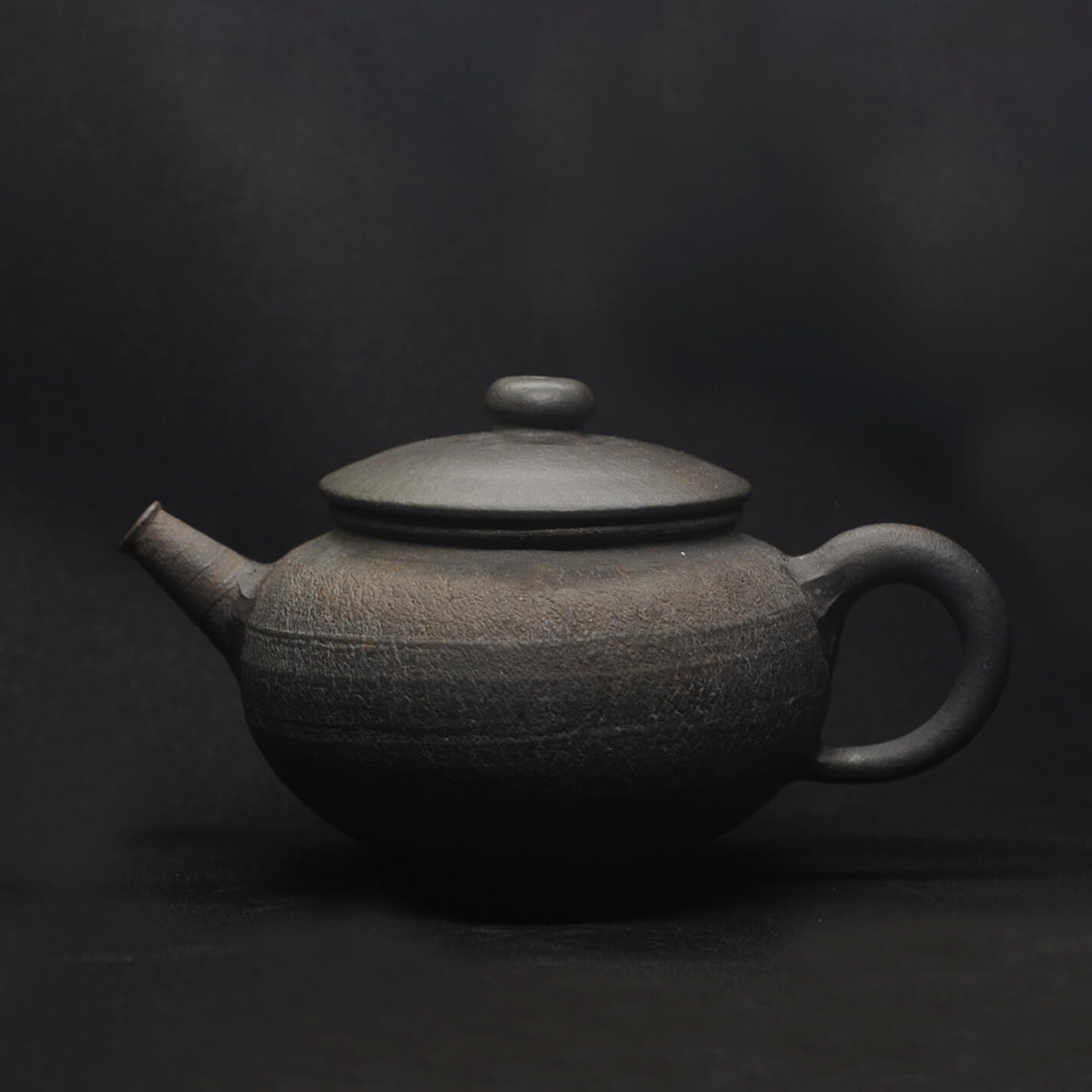 Чайник Yozu «Горшок с ручкой» №1, 150 мл (чёрная глина, угольный обжиг)